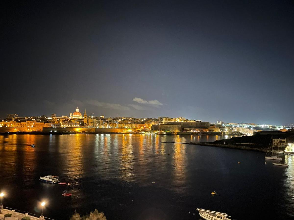 Sliema Seaview Apartment- Valletta Views - Apt 8, 49 Tigne Point Mansions Dış mekan fotoğraf